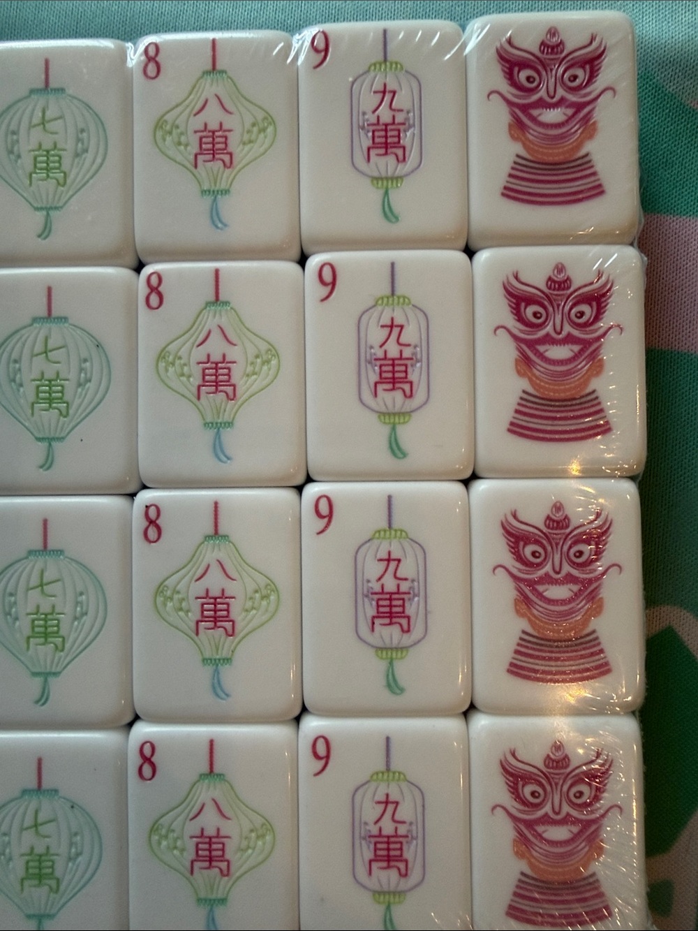 Pastel Mahjong Set on Turquoise  Game Mat - Picture 5 of 12